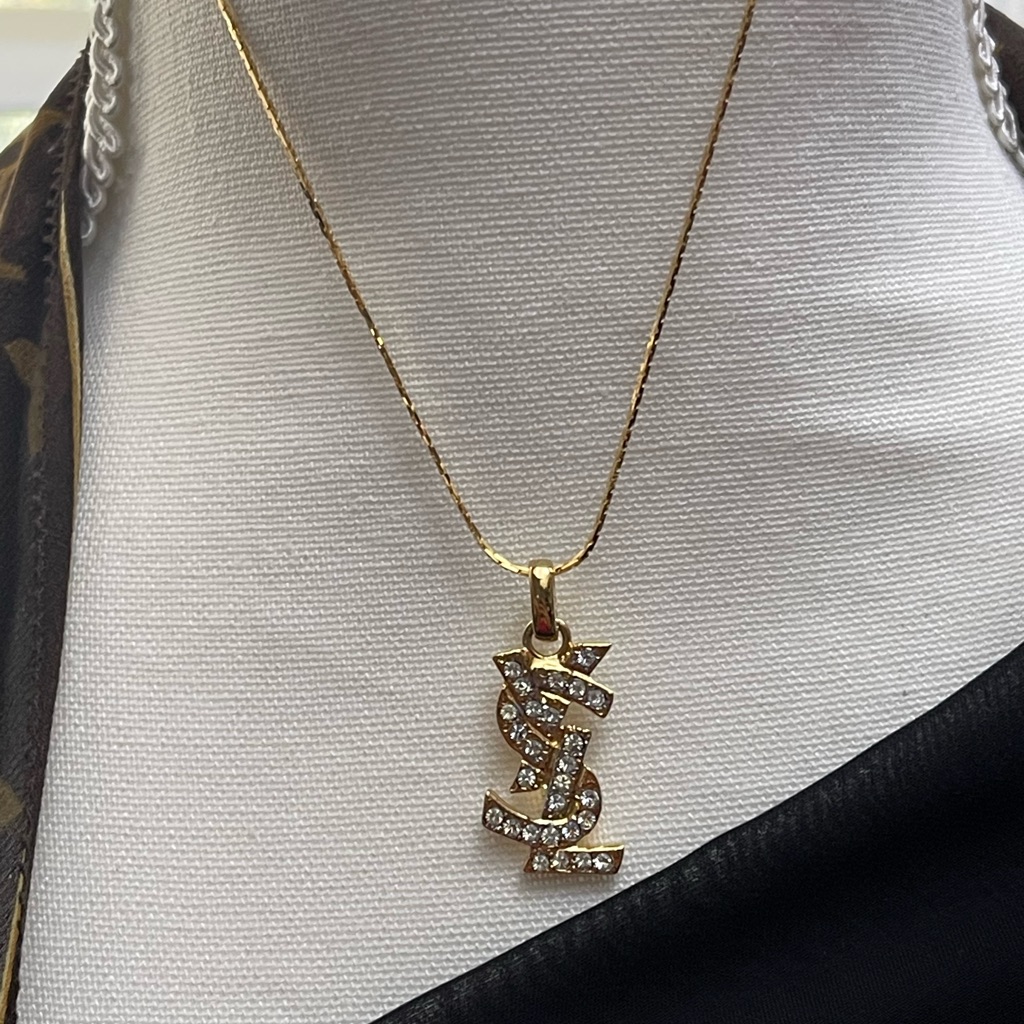 Ysl Pendant Necklace Auth